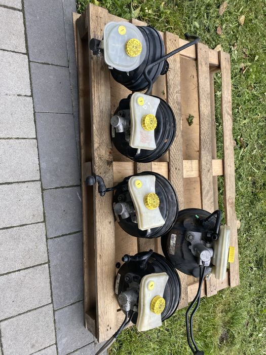 Вакуумний підсилювач гальм Ауді А4 А6 Пасат б5+