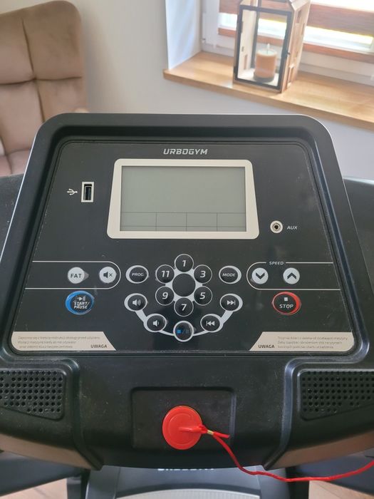 Bieżnia Urbogym v520m