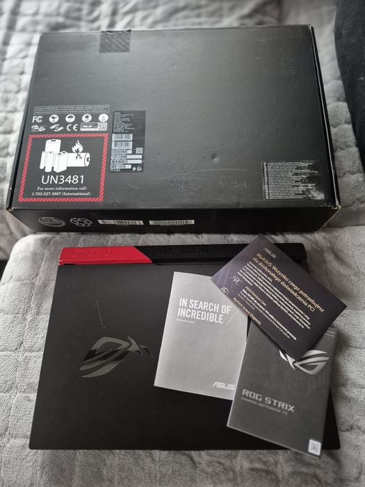 Laptop asus rog strix G513