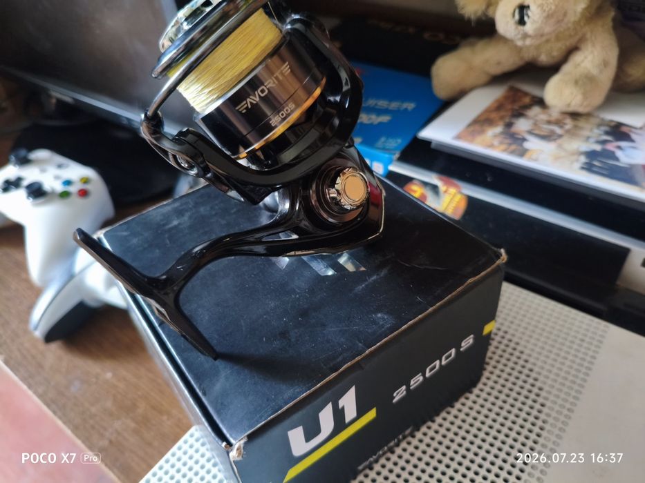 Котушка Favorit u1 2500s
