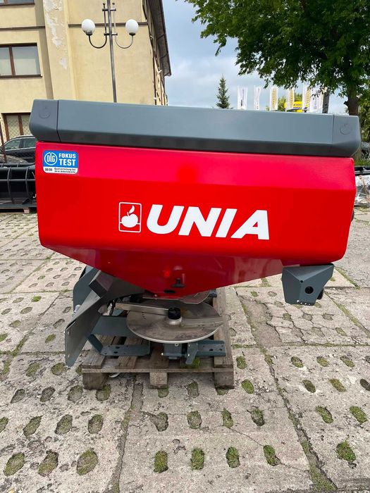 Rozsiewacz nawozów MX1000 Unia nowy