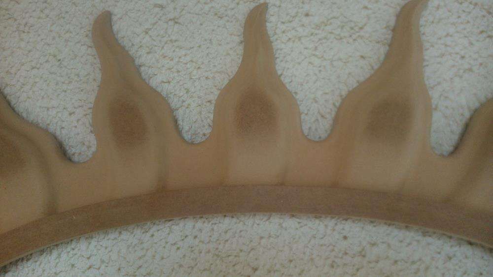 Moldura oval toda entalhada