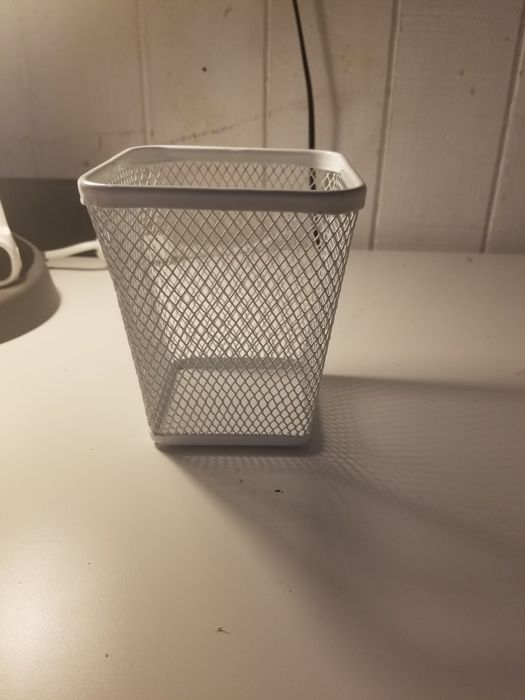 Copo de lapis do ikea