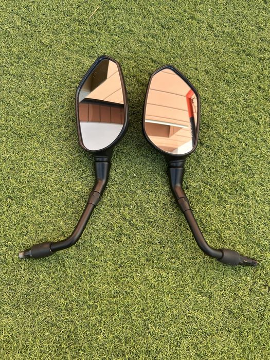 Retrovisores originais Triumph