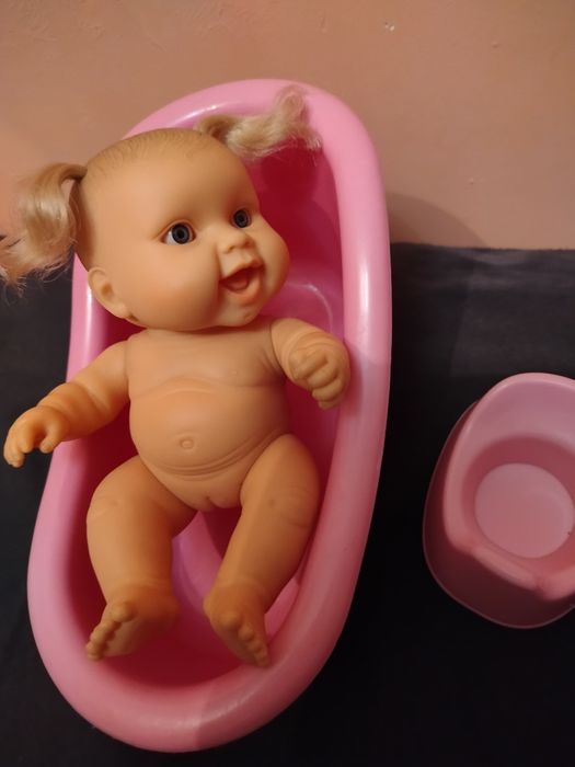 Куколка с аксессуарами