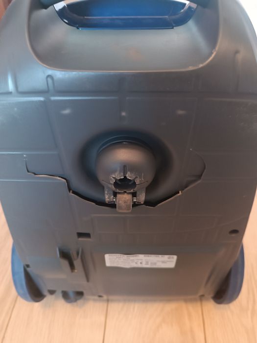 _._ Odkurzacz workowy Hoover Telios Exstra