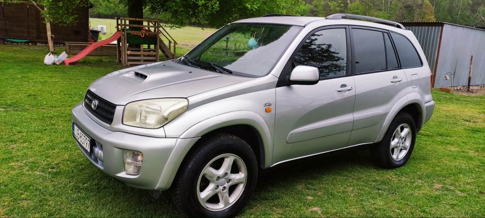 Toyota Rav4 2002r 2.0 D-4D