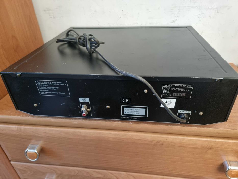 Odtwarzacz Sony CDP  C661