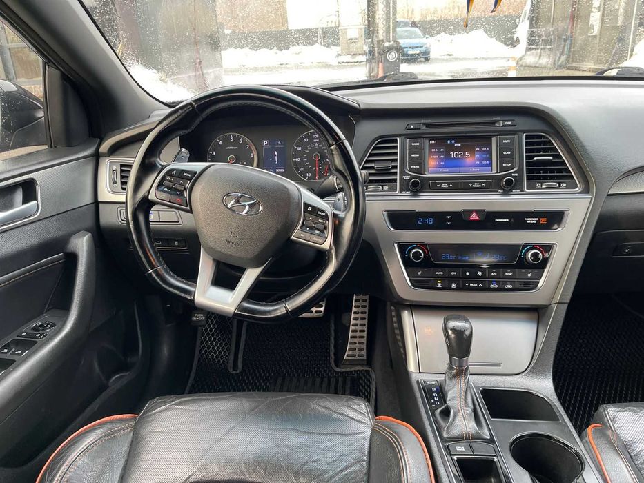 Hyundai Sonata 2015 2.0 турбо бензин