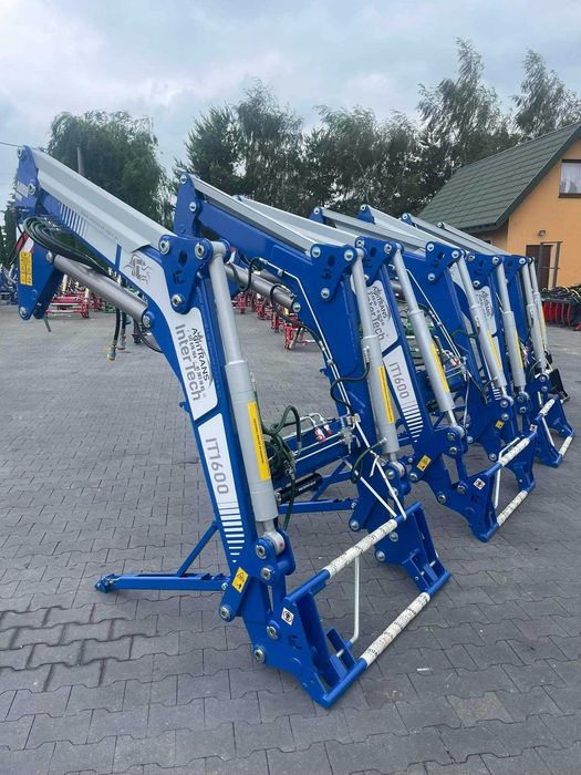 Ładowacz TUR INTERTECH do Case Zetor, JD, NH, MF, MTZ kredyt 0% montaż samopoziomowanie ramka EURO samozatrzaskowa 3 sekcje sterowanie joystick