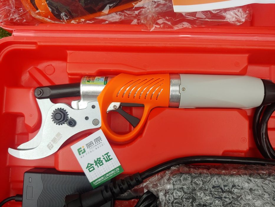 Sekator elektryczny Fujiwara 3602