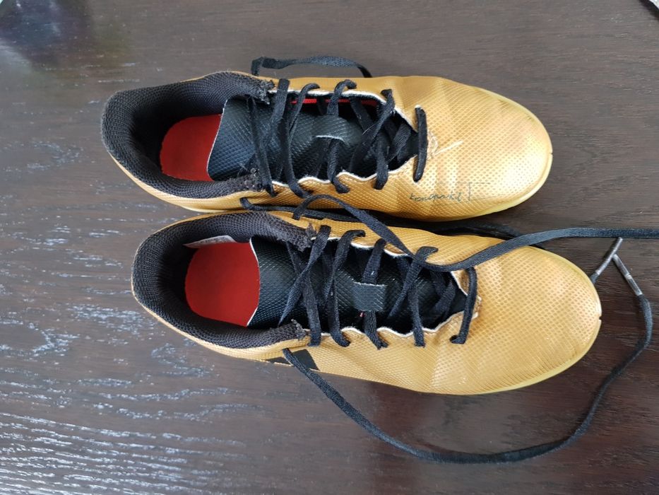 Halówki buty sportowe Adidas 35