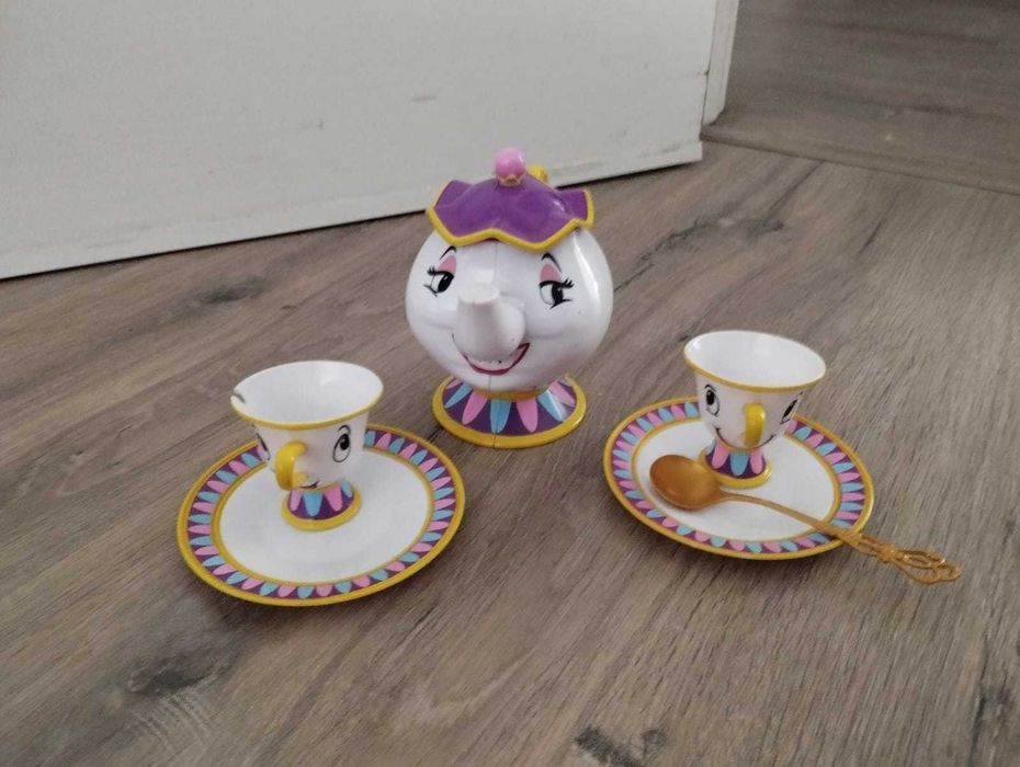 Conjunto carrinho chás princesas disney