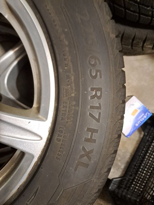 Opony Barum 225/65/17 DOT3923 z felgami