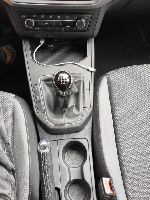 SEAT Ibiza V Preto | 2019 | 84,500 Kms | 1.0 Gasolina