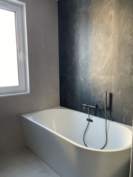 Usługi wykończeniowe, Glazurnik, Kafelkarz,  termin na Kwiecień