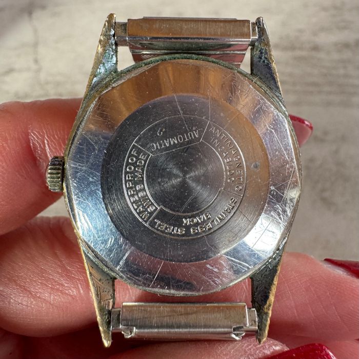 Zegarek vintage automatyczny – data, 33 mm, działa