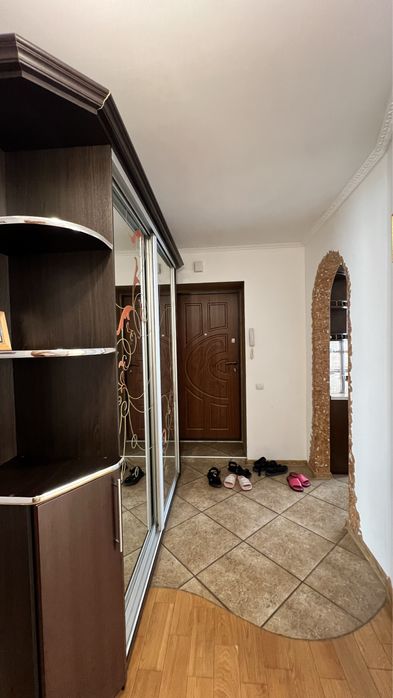 Здається 2кім квартира вулиця Крайня неподалік ЖК Калинова Слобода