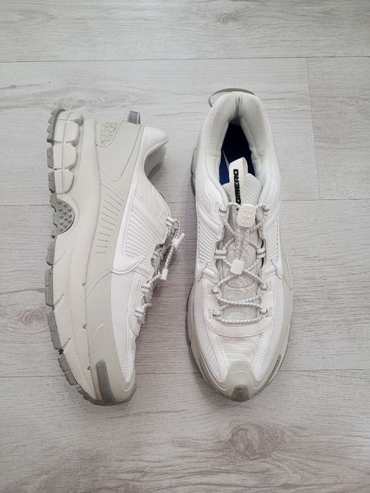 Кроссовки NIKE Zoom VOMERO ROAM нові original