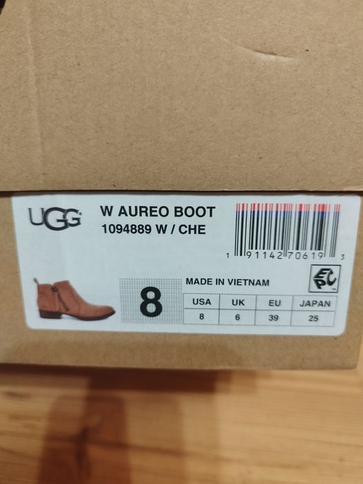Sprzedam Botki UGG r. 39