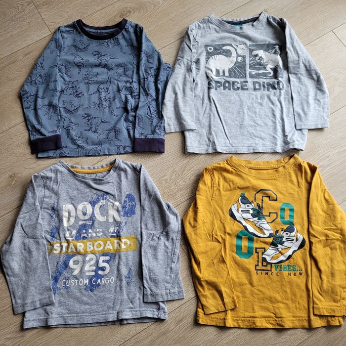 8 szt bluzek chłopięcych z długim rękawem 98-104