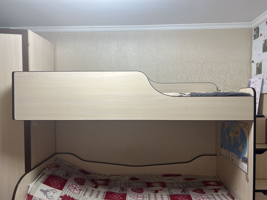 ТЕРМІНОВО Меблі в дитячу кімнату