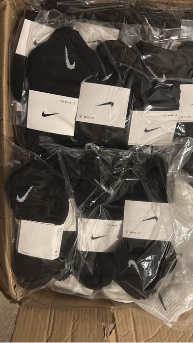 Meias  peks de 12 pares branco e preto 35 ao 44