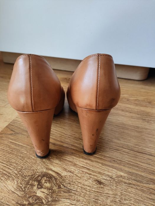 Buty Ryłko skóra naturalna 38,5 nude beżowe