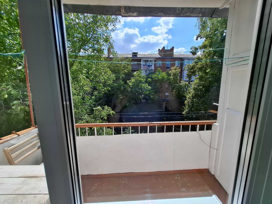 Продаж 3 кімнатної квартири. Центр. Вул. Київська.