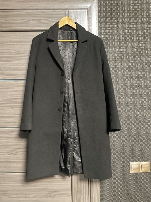 Продам пальто чоловіче