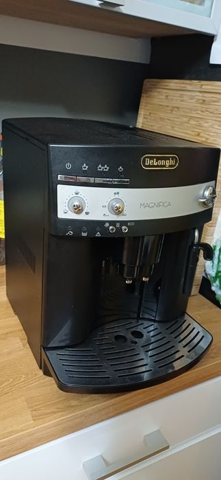 Ekspres De'Longhi Magnifica ESAM3000.B
