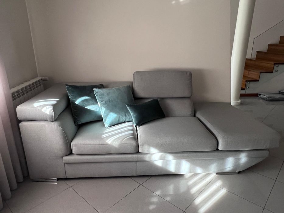 Vendo 2 Sofás Cinza