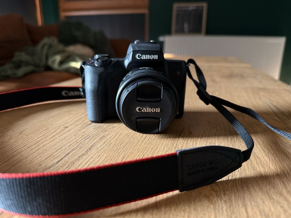 Aparat canon m50 +obiektyw + akcesoria + statyw