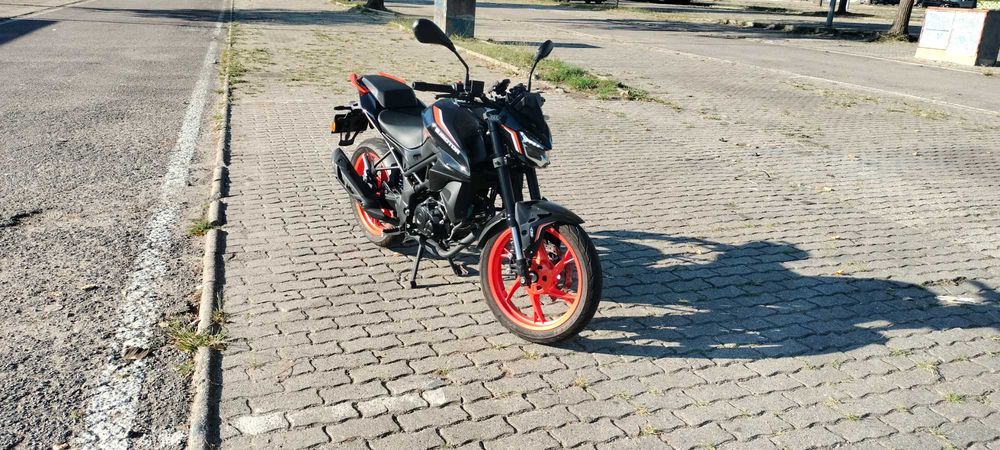 Mota Qjmotor TRX 125