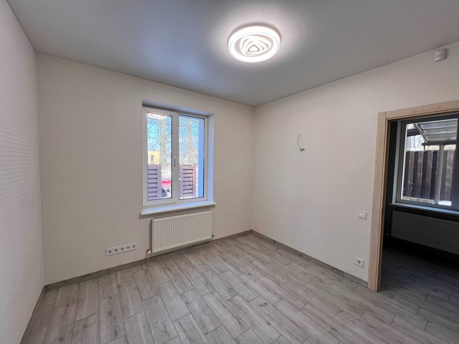 Будинок з ремонтом в Ірпені. Мінімальне оформлення