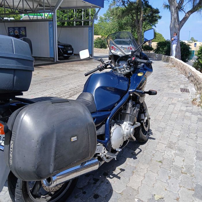 Yamaha Xj Diversion 900 (possível troca) reservada até 2a feira