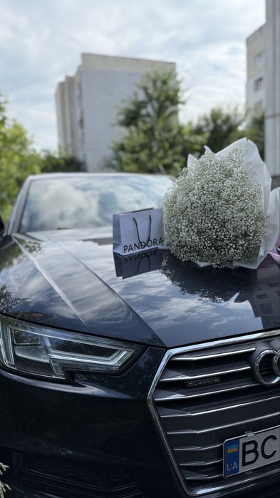 Продам в гарному стані Audi A4B9 2017 USA Quattro