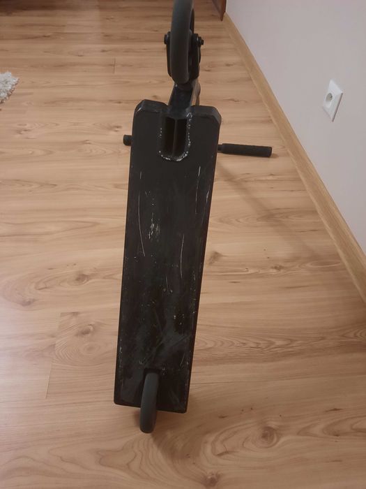 Hulajnoga Native Steam - czarna