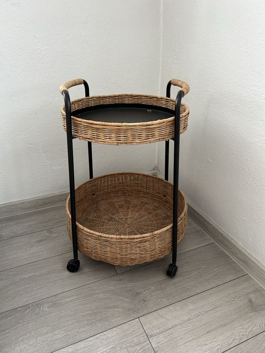 Ikea Lubban stolik na kółkach rattan