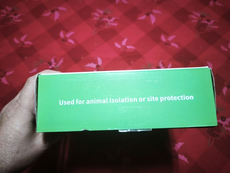 Cerca elétrica para contenção de animais