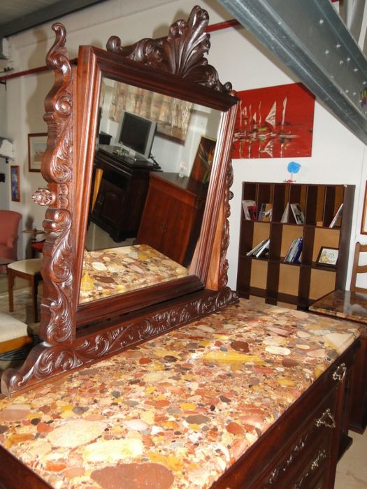 Grande cómoda antiga com espelho e tampo em pedra - óptimo estado T