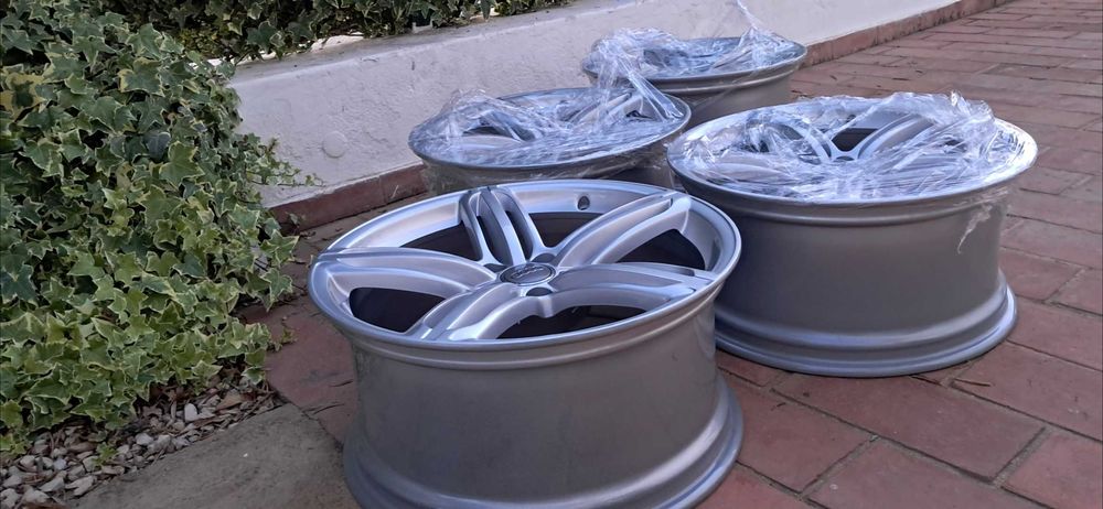 Jantes Audi 19 Originais 9J ET33 Novas e 2 8.5J ET 43