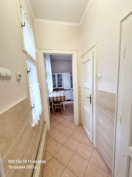 Оренда затишного будинку в центрі міста