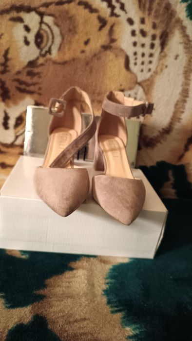 Туфлі жіночі 37розміру