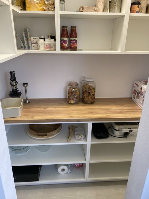 Meble na wymiar/kuchnie/szafy/zabudowy