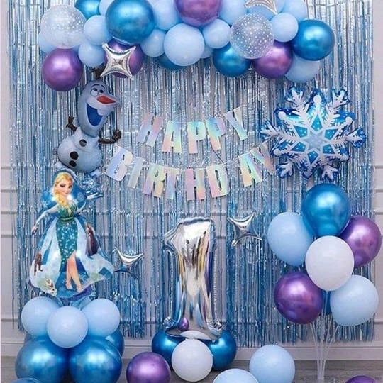 Фотозона холодное сердце Анна Эльза для девочки на день рождения годик