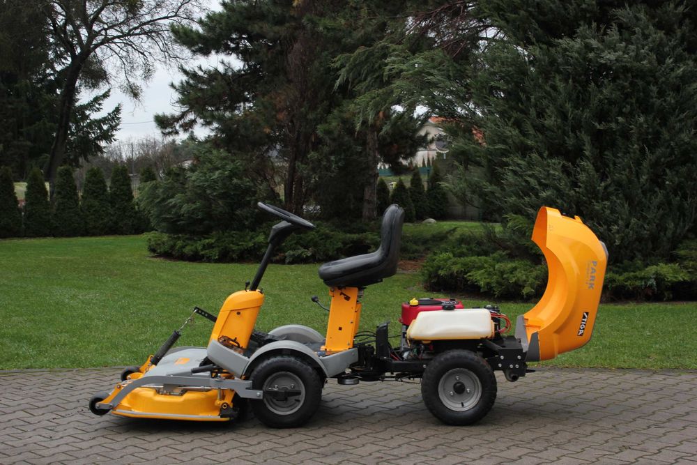 Stiga Park Compact  14  HST TRAKTOREK Kosiarka