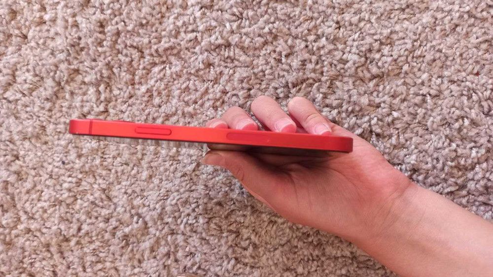 Ціна знижена! Apple iPhone 12 128 Red (MGJD3/MGHE3) без торгу