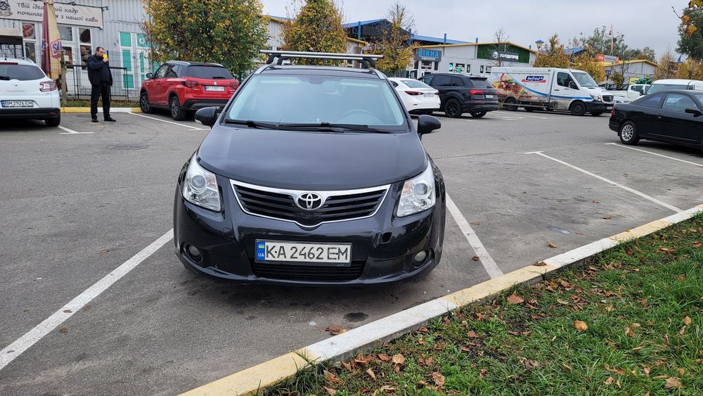 Тойота Авенсис 2009г. 2,2 дизель Автомат