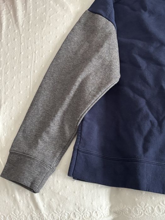 sweatshirt nike azul marinho com mangas cinzentas, L